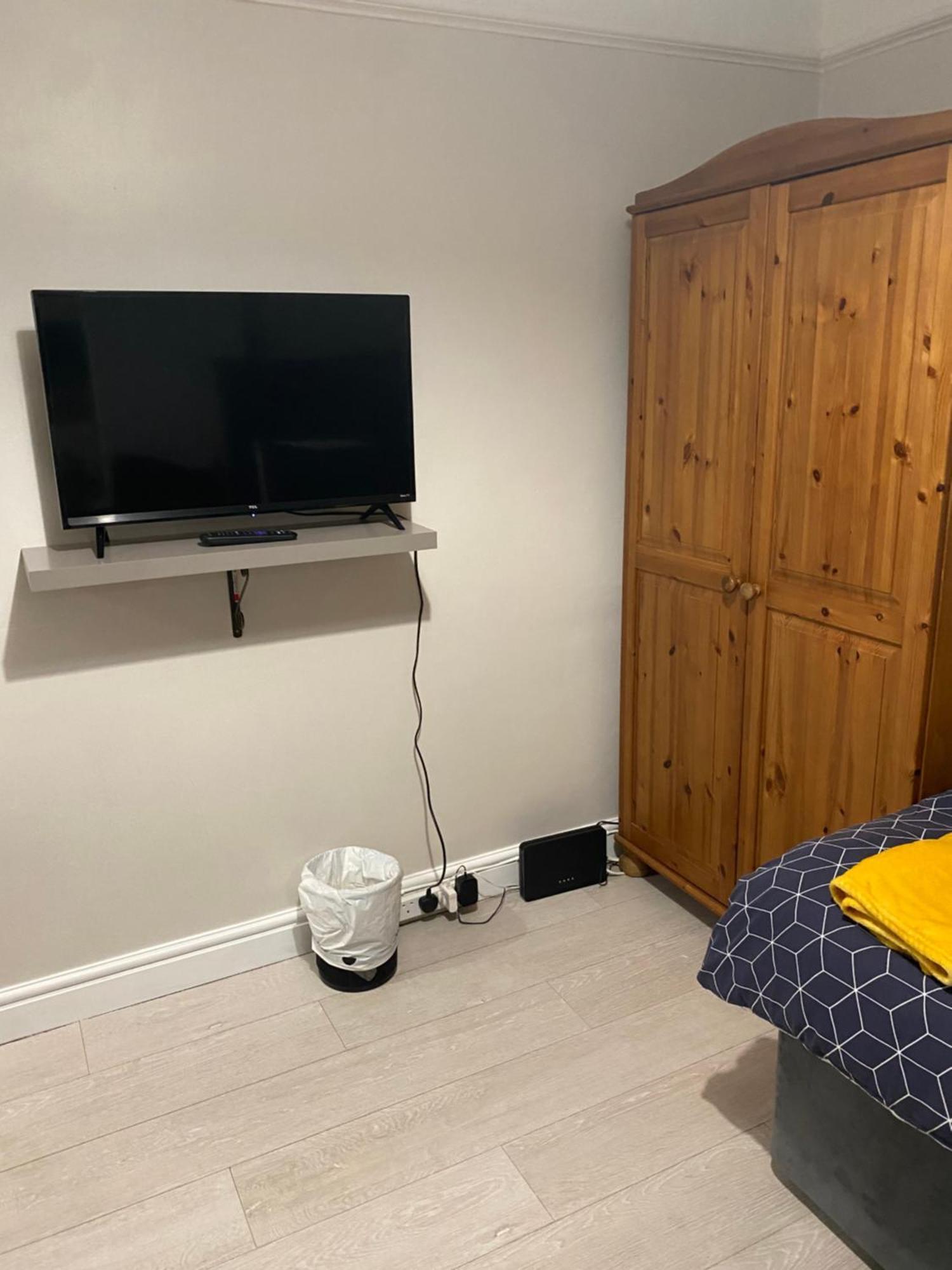 Denis Hostel Lincoln Luaran gambar