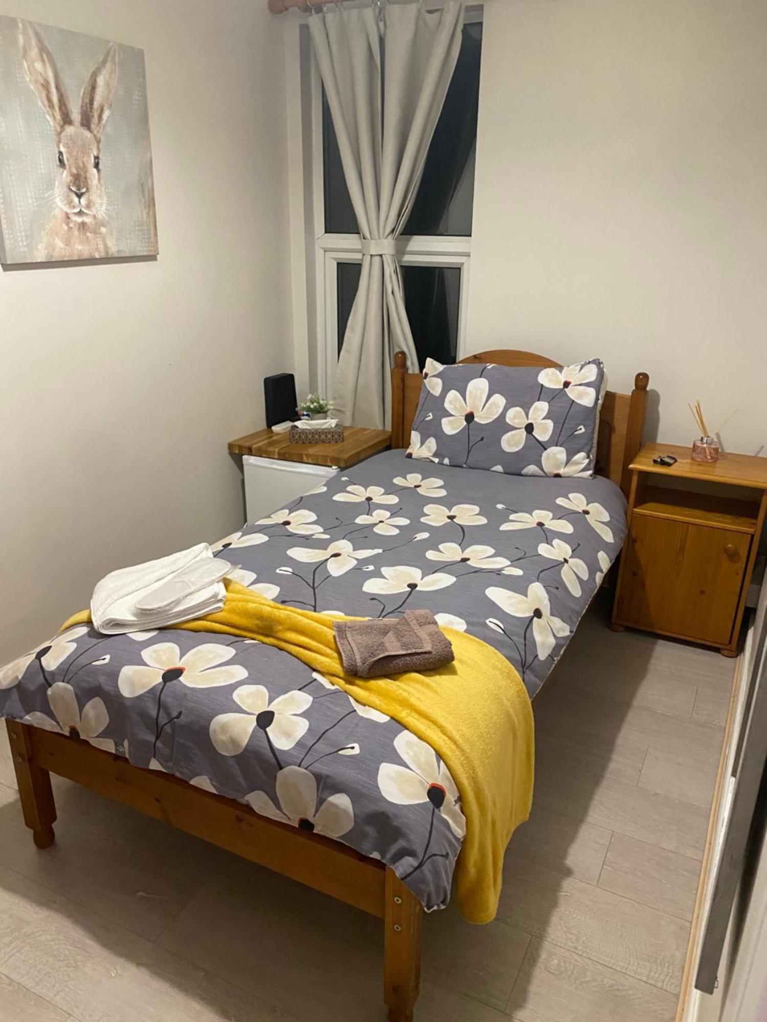 Denis Hostel Lincoln Luaran gambar